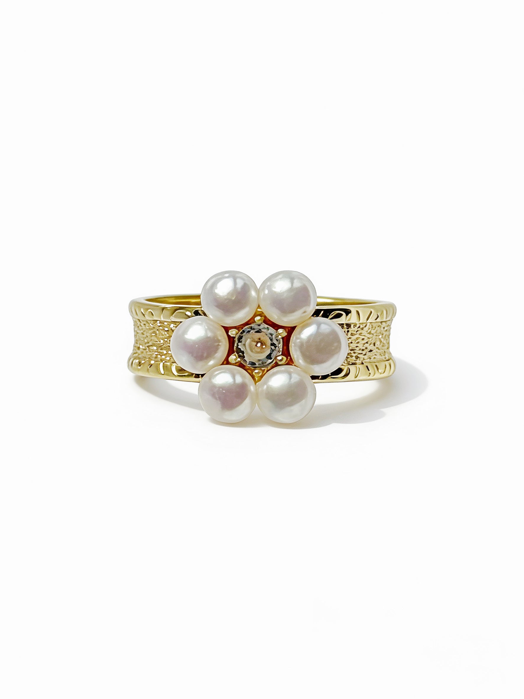 Lucky Flower Crown Silver and Gold Double-Color Classic Engraved Natural Freshwater Pearl Fine Jewelry Ring by NEPTUNE PEARL