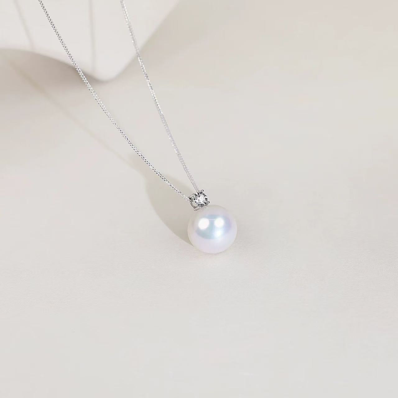 Classic Diamond Pendant with Natural Freshwater Pearl in Sterling Silver by NEPTUNE PEARL