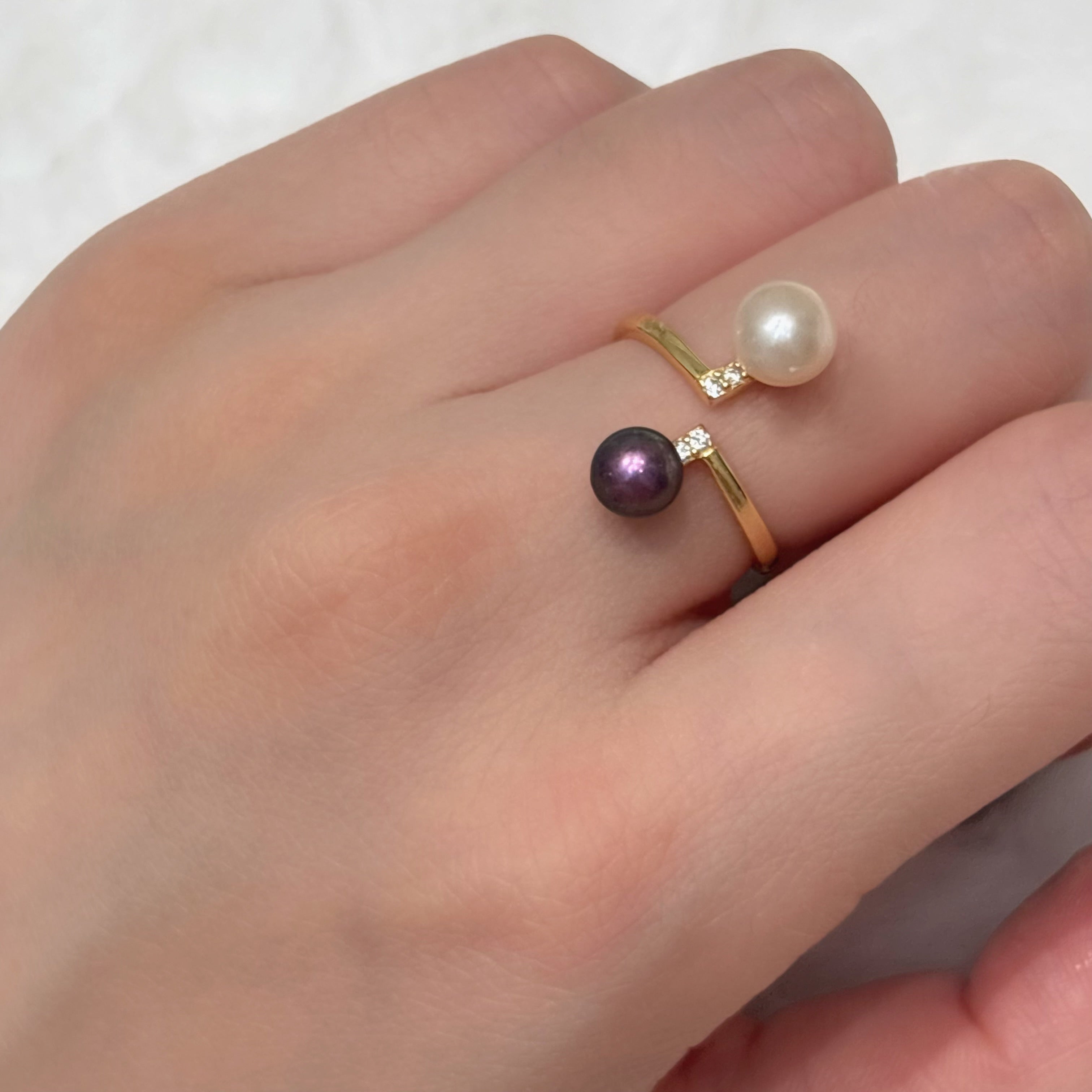 Champagne Gold & Purple French Geometric Double-Bead Natural Pearl Gold Ring by NEPTUNE PEARL