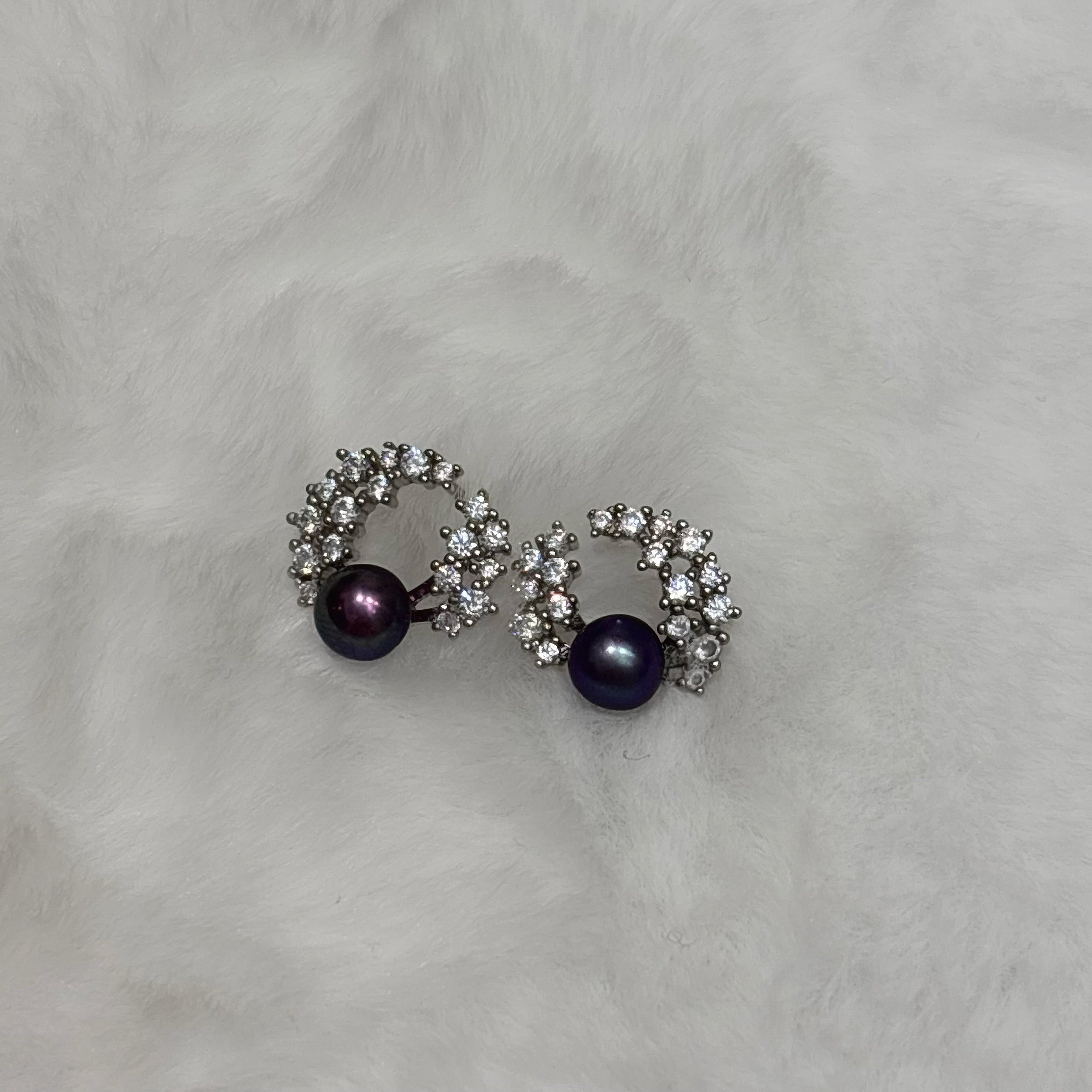 Diamond Feather Magic Purple Natural Pearl Stud Earrings by NEPTUNE PEARL