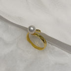 Aurora Premium Freshwater Pearl Minimalist Gold Ring by NEPTUNE PEARL