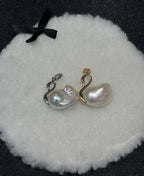 “Swan Lake” Natural Freshwater Baroque Pearl Swan-Shaped Pendant by NEPTUNE PEARL