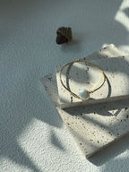 Sun-Button Round Baroque Pearl Gold Bracelet by NEPTUNE PEARL