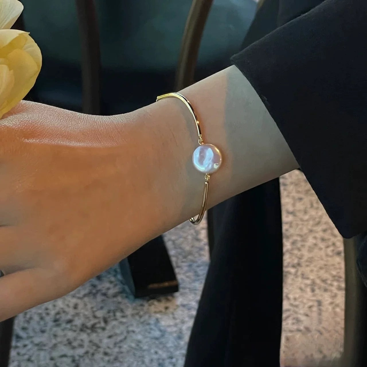 Sun-Button Round Baroque Pearl Gold Bracelet by NEPTUNE PEARL