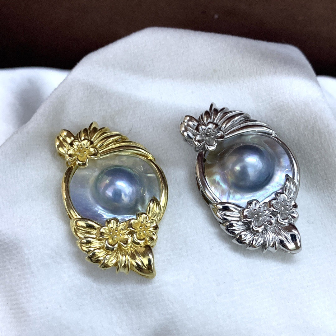 Soft-Boiled Egg Blue Blood Sea Horse Clam Pearl British Garden Sterling Silver Pendant/Brooch 26mm x 40mm by NEPTUNE PEARL