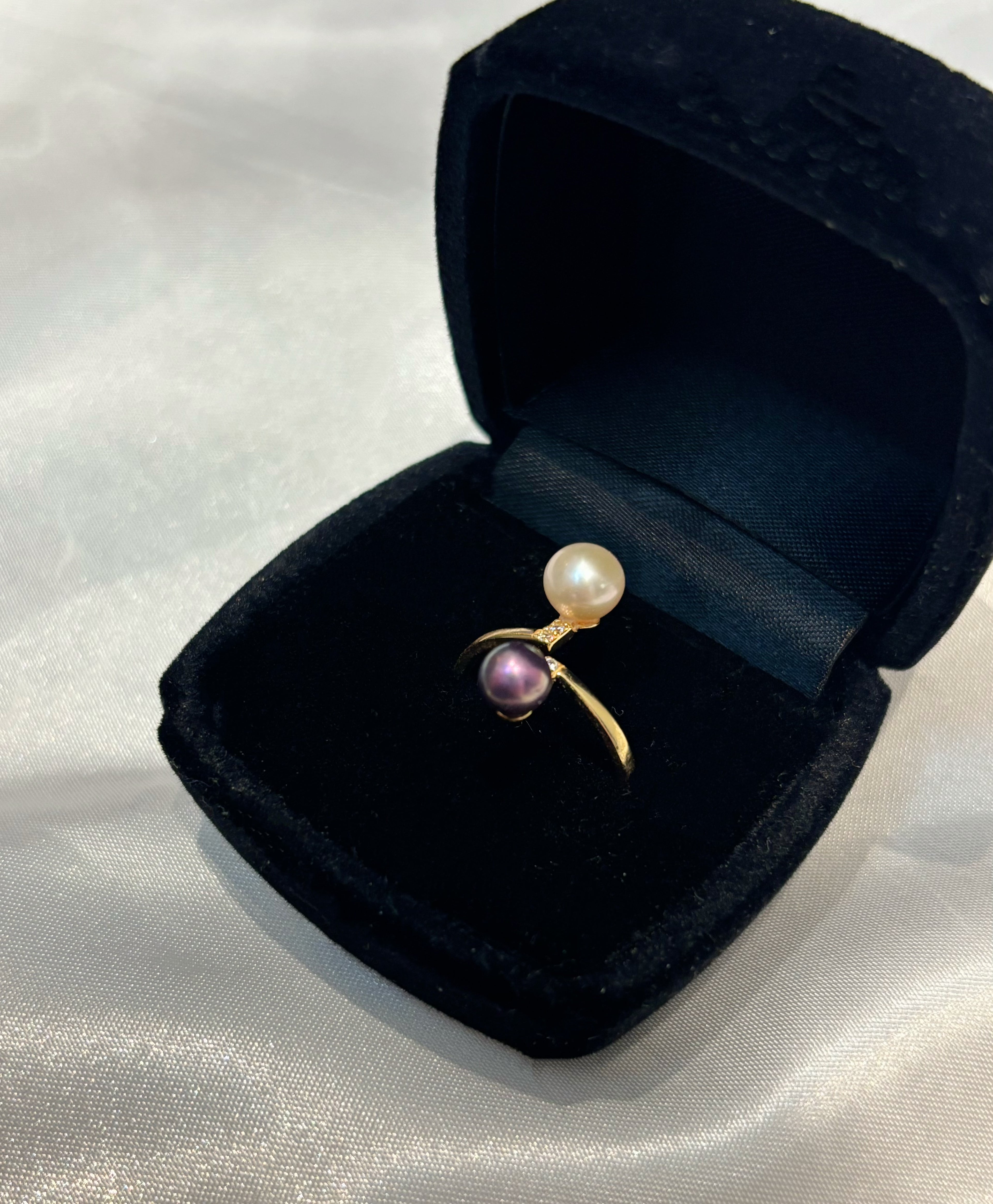 Champagne Gold & Purple French Geometric Double-Bead Natural Pearl Gold Ring by NEPTUNE PEARL