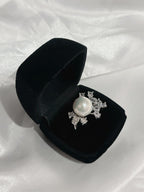 Shimmering Natural Large Freshwater Pearl & Firework-Shaped Cut Diamond Style Silver Banquet Ring by NEPTUNE PEARL