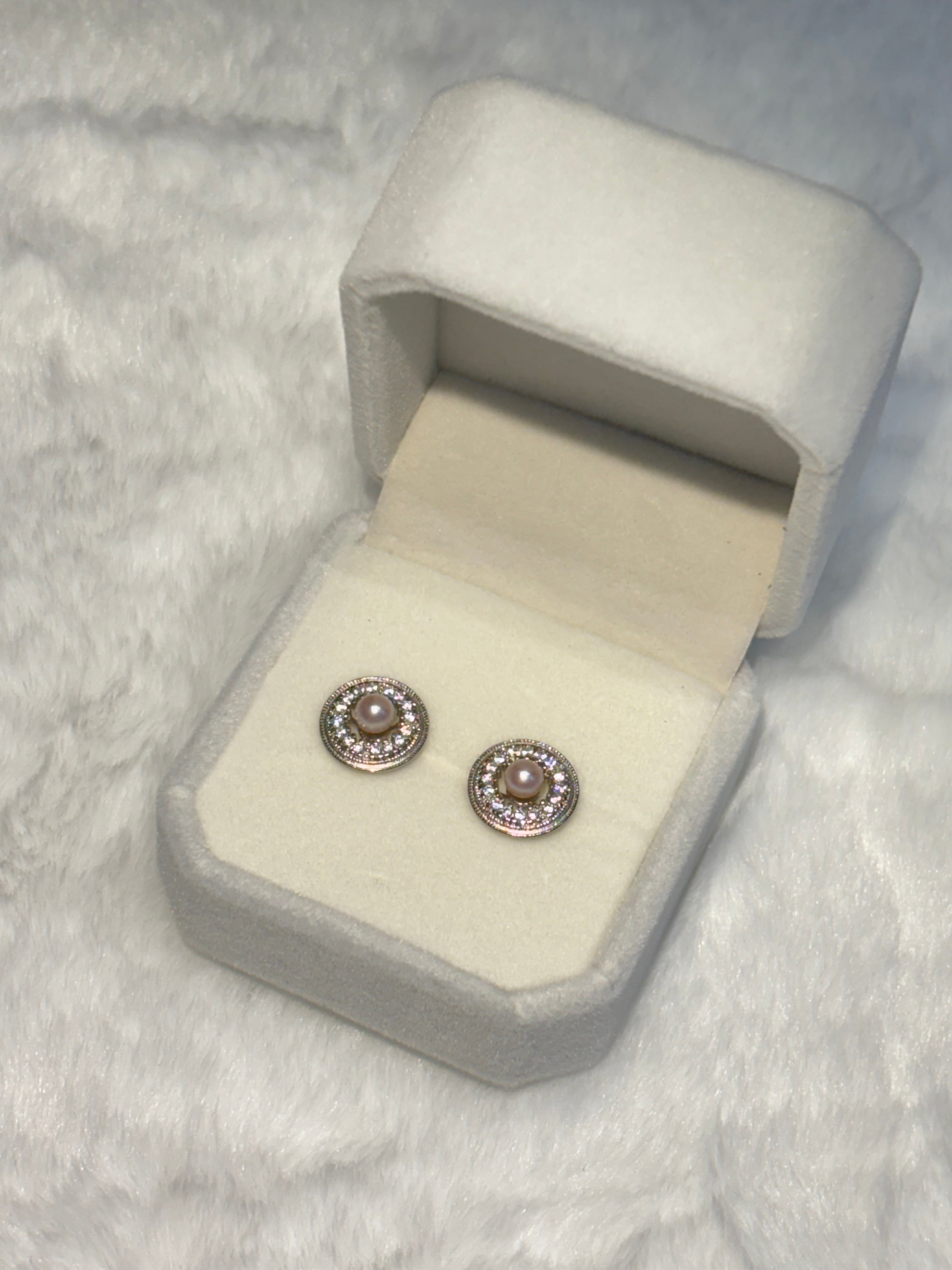 “Frosted Mirror” Natural Freshwater Aurora Pearl & Starlight Diamond Sterling Silver Stud Earrings by NEPTUNE PEARL
