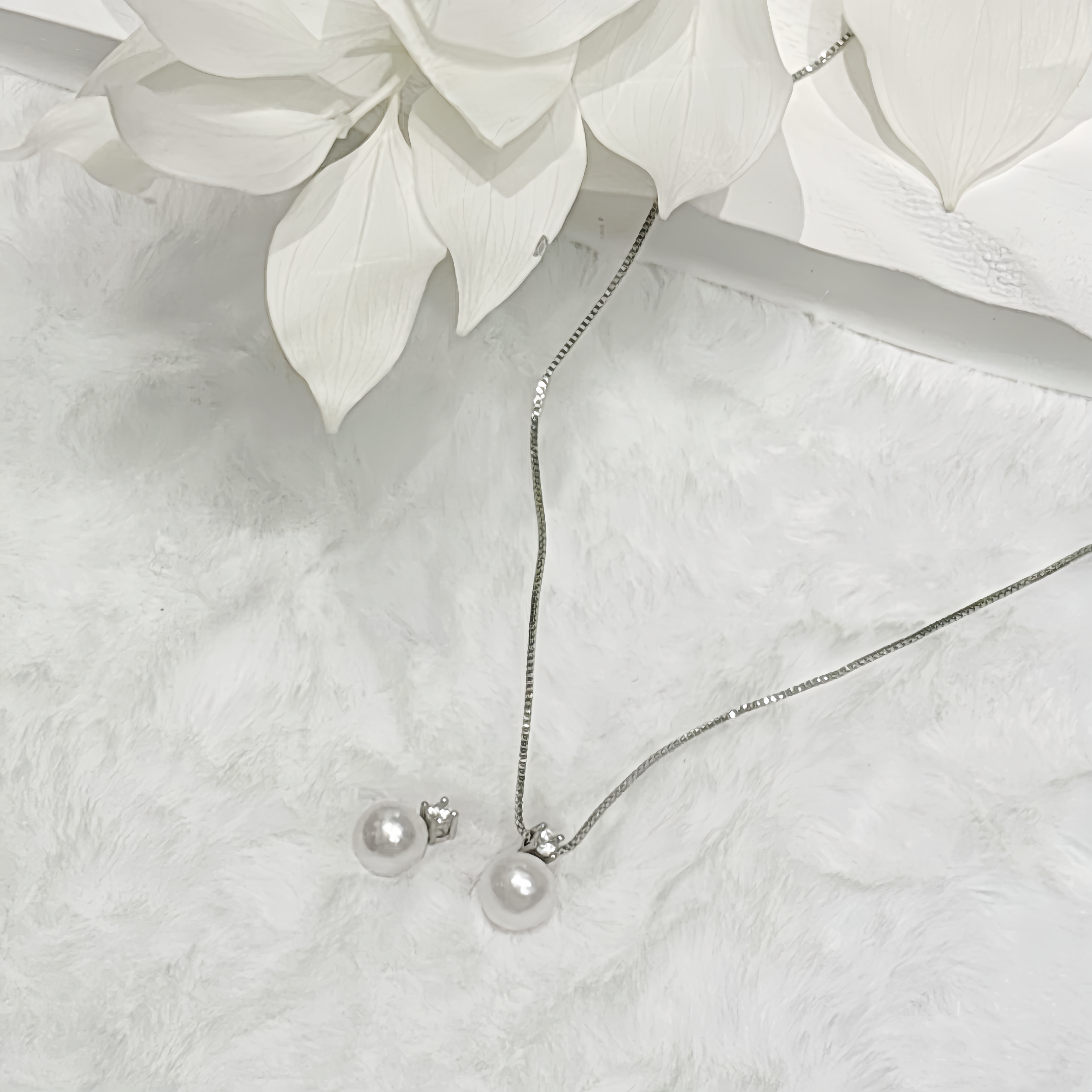 Classic Diamond Pendant with Natural Freshwater Pearl in Sterling Silver by NEPTUNE PEARL